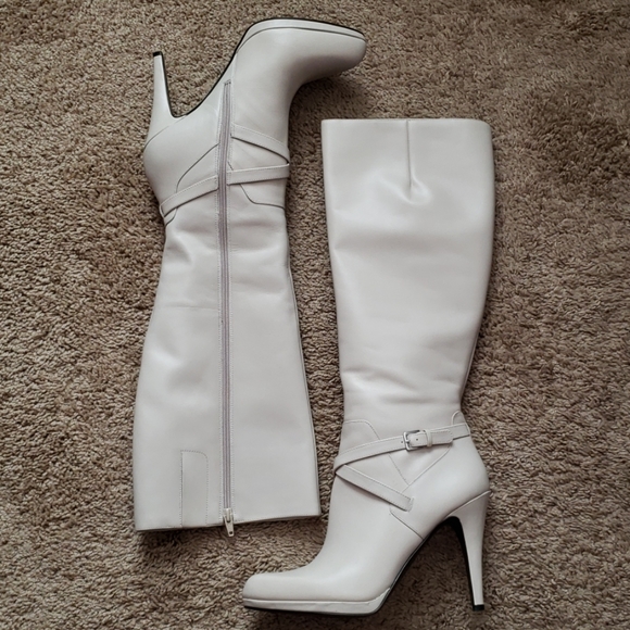 nine west silver boots